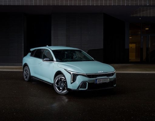 Veľa lepších áut tento rok nepríde. Stačí 5 km a na Ceed si ani nespomeniete Kia K4