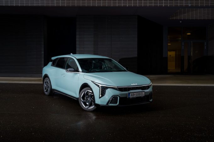 Veľa lepších áut tento rok nepríde. Stačí 5 km a na Ceed si ani nespomeniete Kia K4