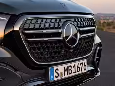 Americký zákaz čínskych áut môže zasiahnuť aj Mercedes. Problémom je čínsky vlastník