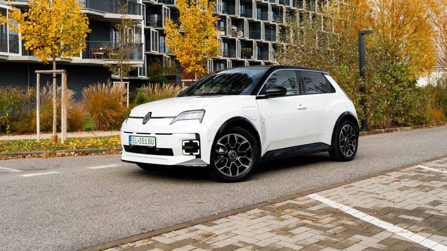 Renault 5 E-Tech Roland Garros