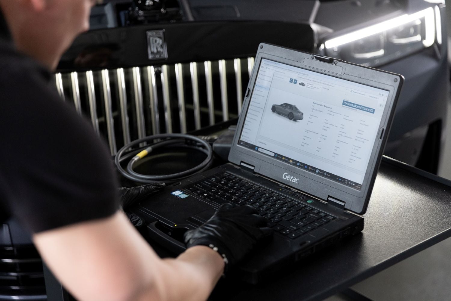 Rolls-Royce servisné stredisko