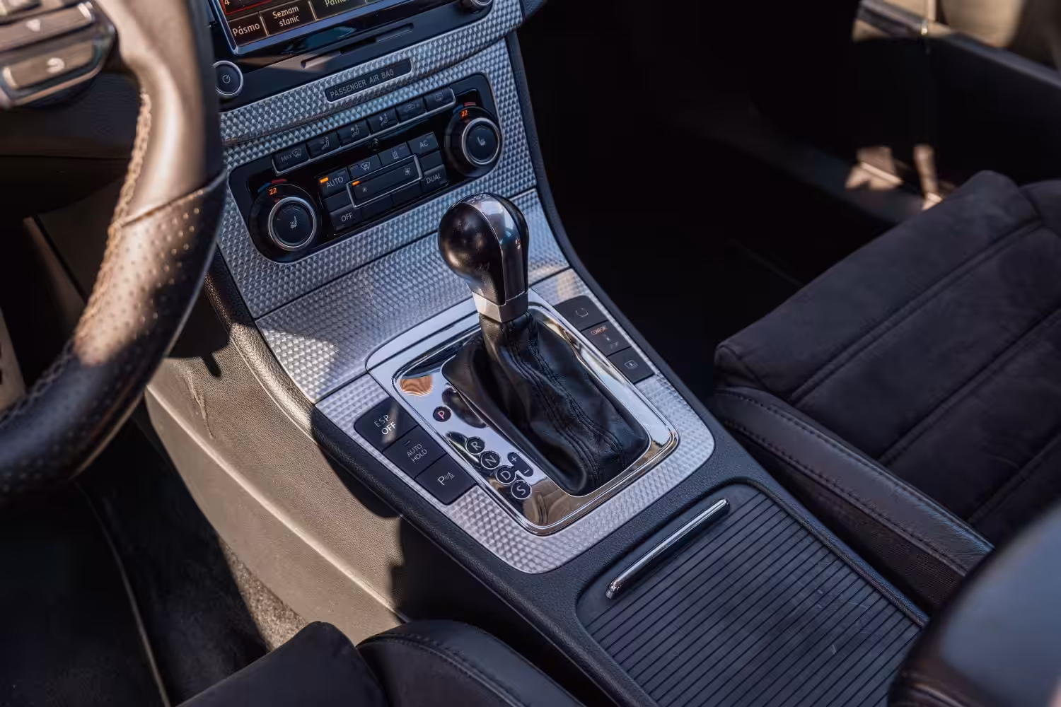 VW Passat R36