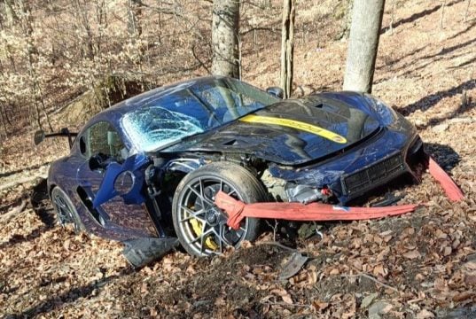 Porsche 718 Cayman GT4 RS havária Pezinská Baba