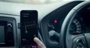 mobil vo vozidle telematika