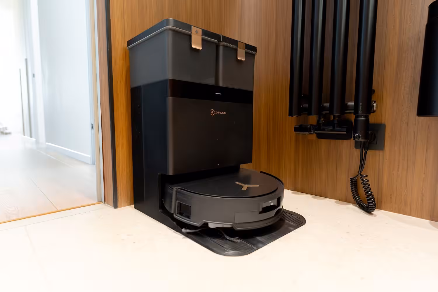 vysávač Ecovacs