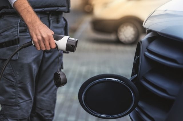 nabíjanie elektromobilu