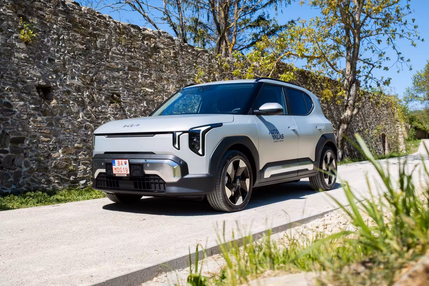 Kia EV2