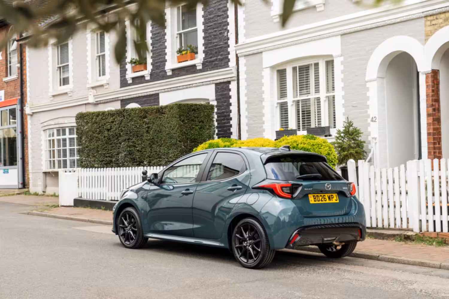 Mazda 2 Hybrid