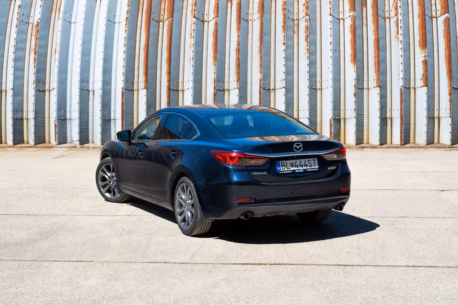 Mazda 6