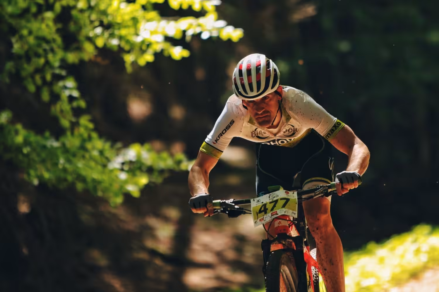 účastník cyklopretekov