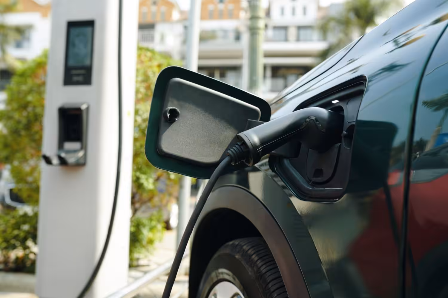 nabíjanie elektromobilu