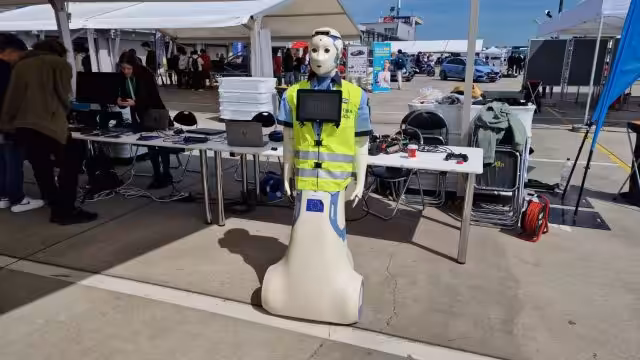 policajný robot ARI