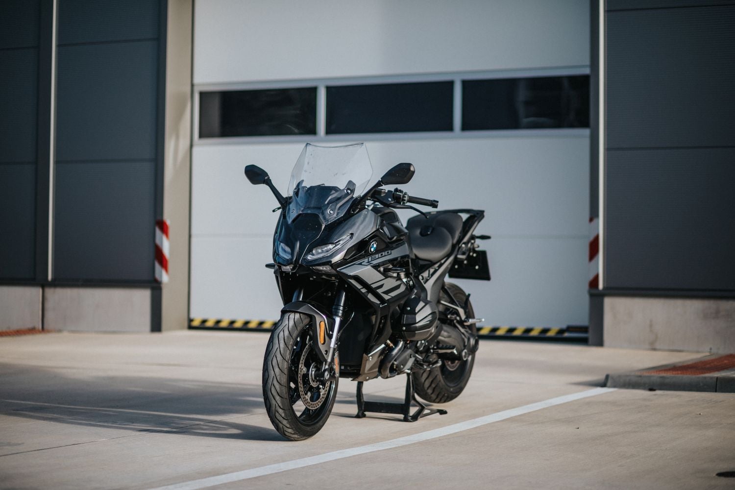 BMW R1300RS Triple Black