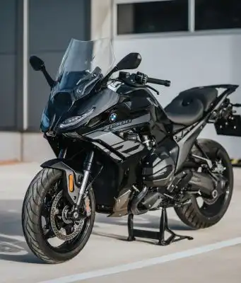 BMW R1300RS Triple Black
