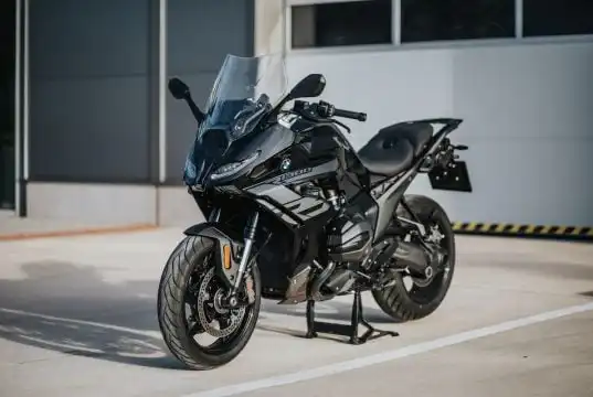 BMW R1300RS Triple Black