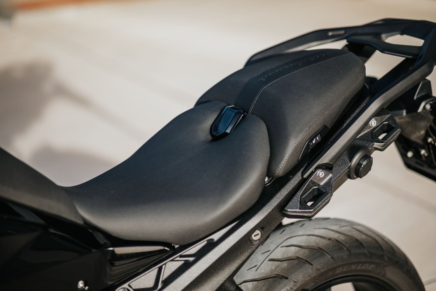 BMW R1300RS Triple Black