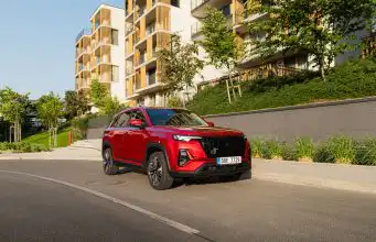 SUV, ktoré splní všetky vaše očakávania, len nesmú byť vysoké DR 5