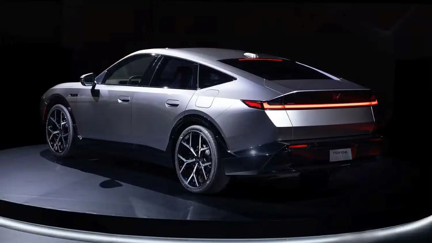 Honda Hybrid Sedan Prototype