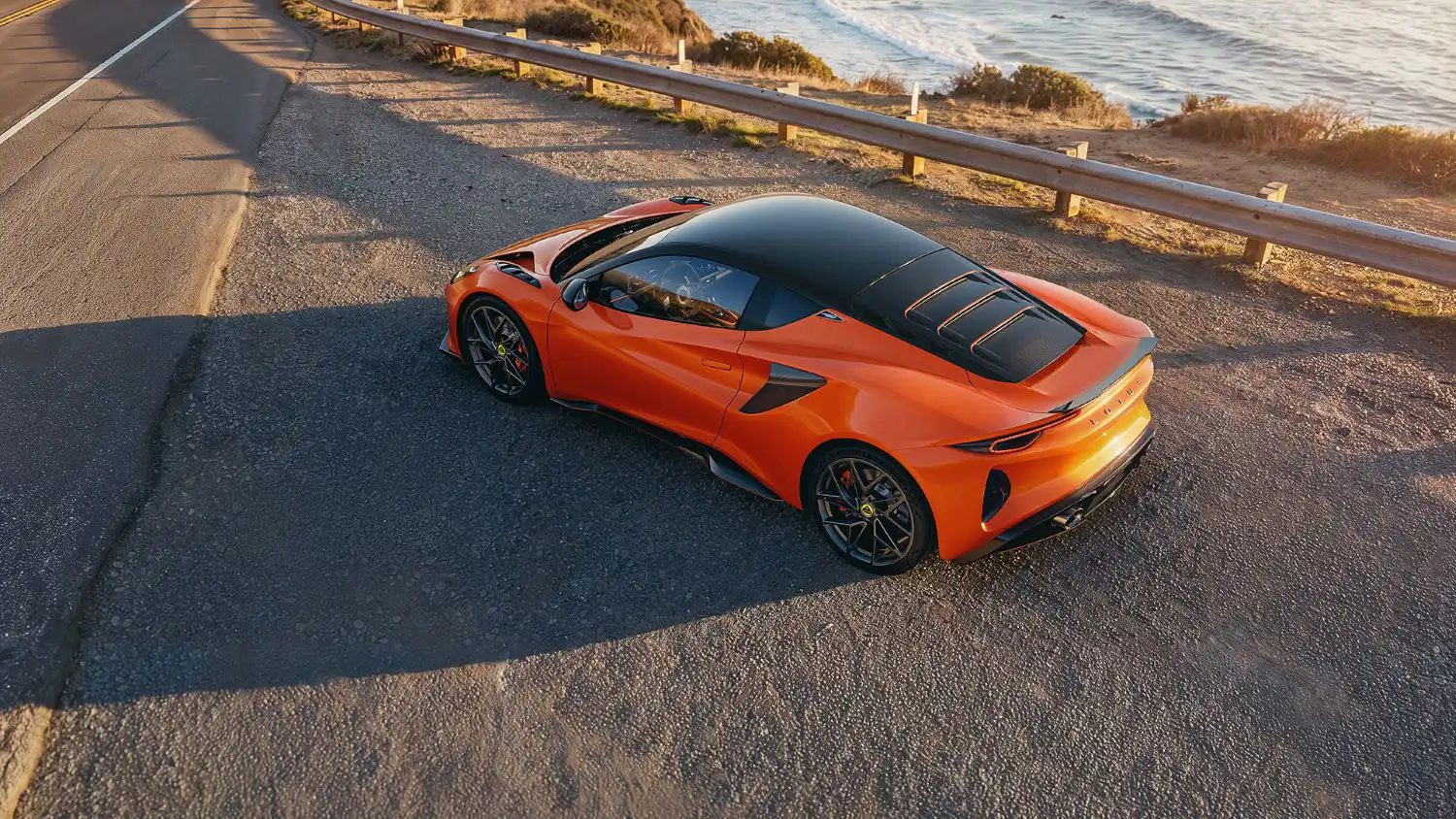 Lotus Emira