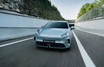 Baterkové autá sú čoraz dostupnejšie, prichádza ďalšie s atraktívnou cenou MG4 EV Urban