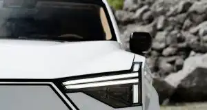 Zabudnite na Land Cruiser. Tento offroad ho hravo prekoná a ešte vám zostane na dovolenku v Karibiku M-Hero