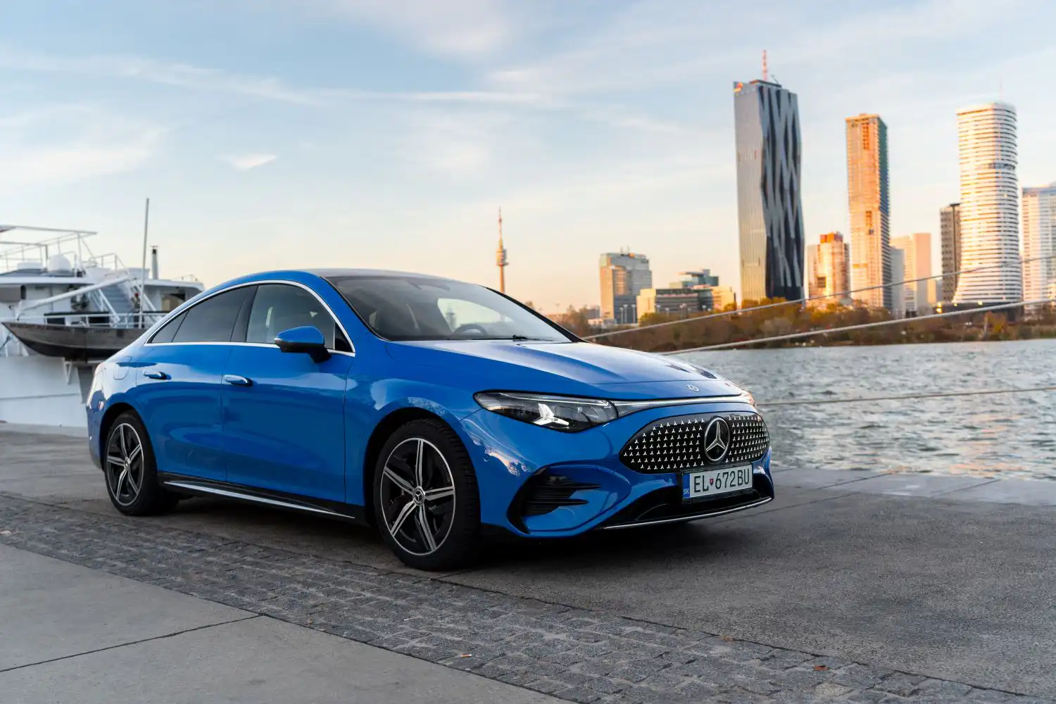 Mercedes-Benz CLA