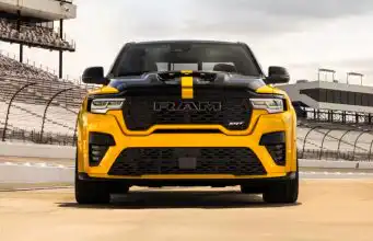 RAM Rumble Bee SRT