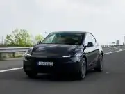 Tesla predložila dáta, ktoré zatvoria ústa všetkým odporcom autonómneho riadenia
