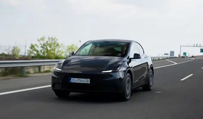 Tesla predložila dáta, ktoré zatvoria ústa všetkým odporcom autonómneho riadenia