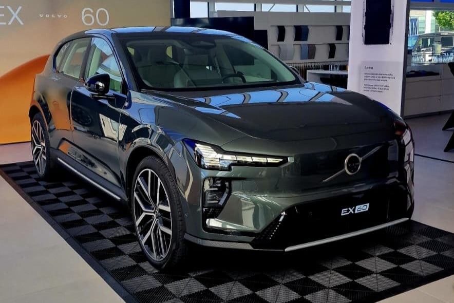 Volvo EX60