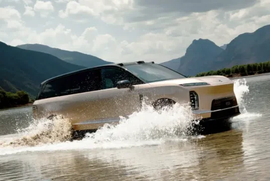 Nio ES9