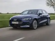 Nové Audi A3 si zapamätá cestu do garáže a zastaví na červenú Audi A3