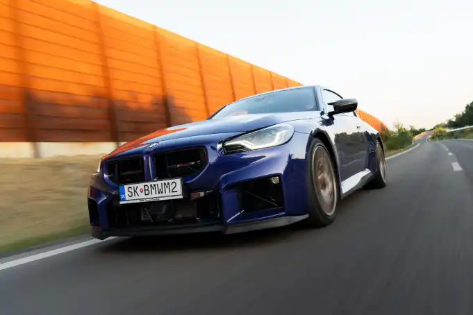 BMW M2 CS