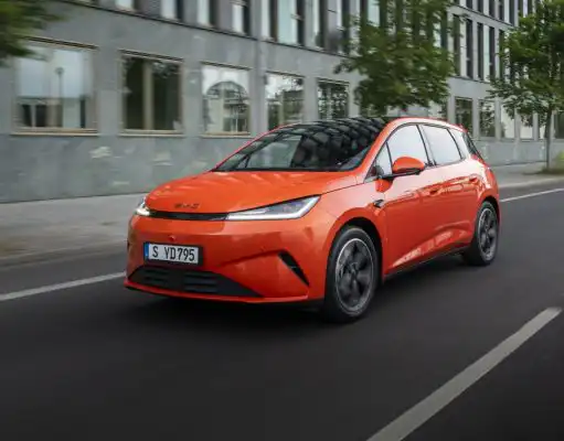 Šoférovali sme kompaktný hatchback s dojazdom cez 900 kilometrov BYD DOLPHIN G