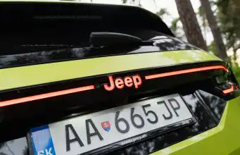 Jeep logo