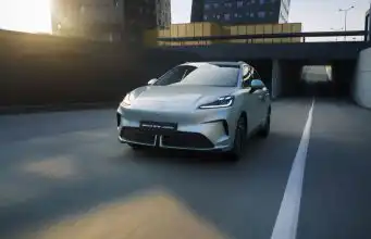 Chcete nové auto? Vieme, kde teraz ušetríte až 4 300 € MG 4 EV Urban
