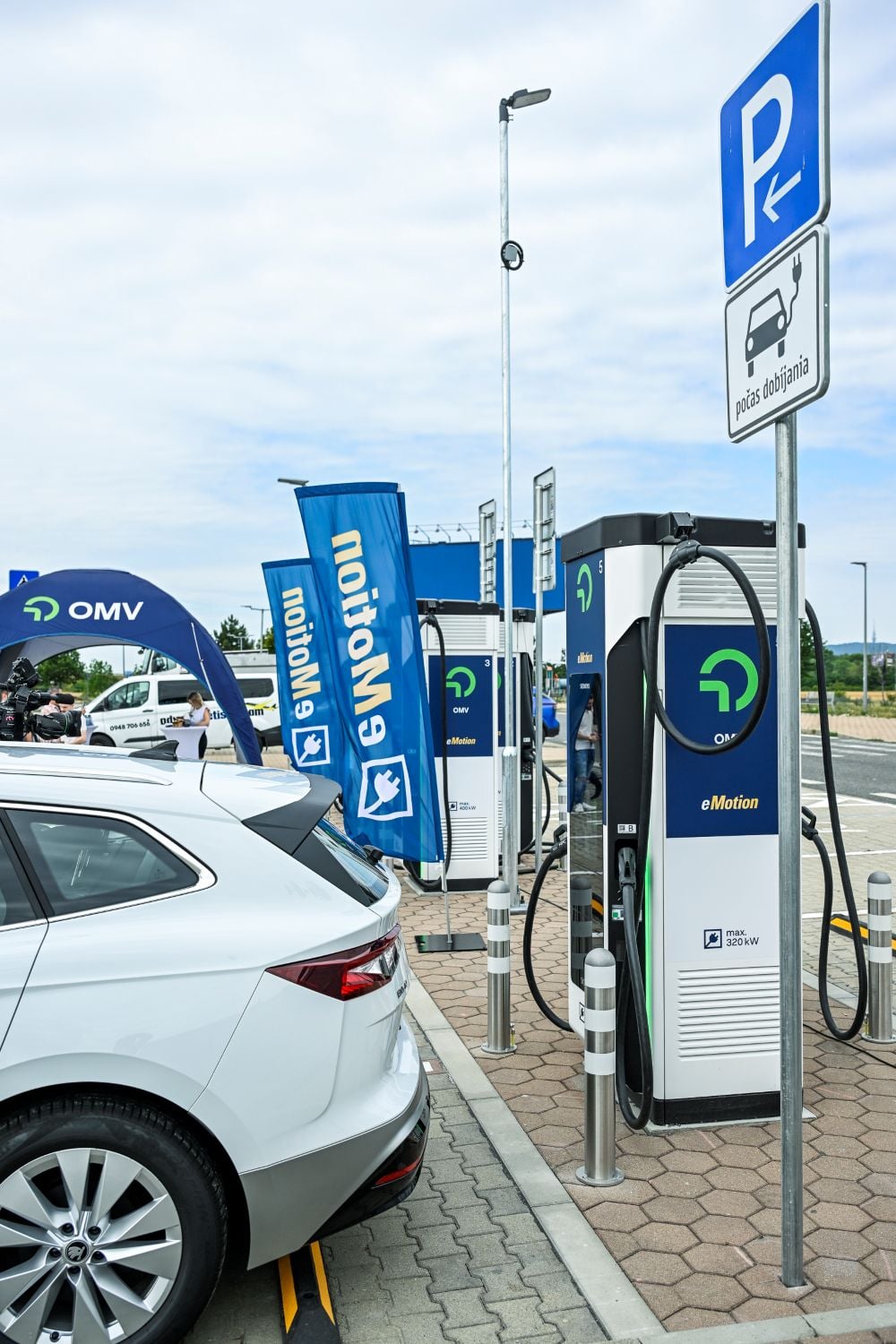 nabíjací hub OMV eMotion