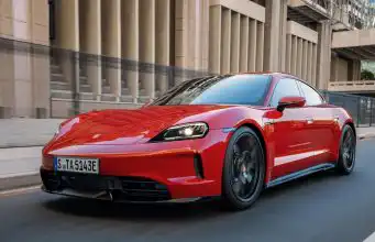Hyundai to urobil výborne. Jeho falošnú prevodovku skopírovalo Porsche Porsche Taycan
