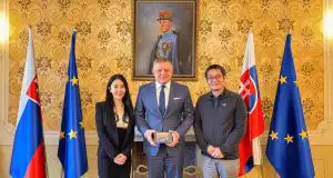 premiér Robert Fico so zástupcami spoločnosti WeRide