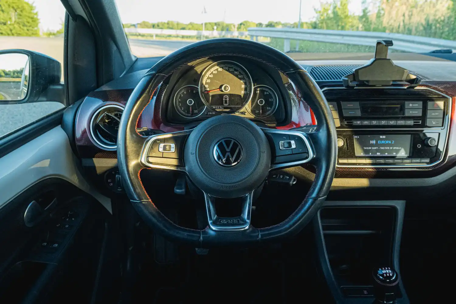 Volkswagen Up GTI