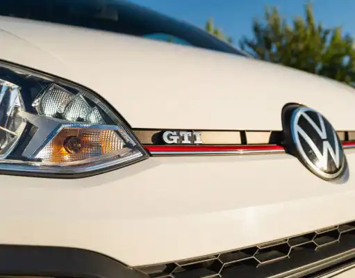 Našli sme duchovného nástupcu Golfu GTI Mk1 za 12 000 € Volkswagen Up GTI