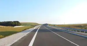 križovatka R2 Bánovce - východ