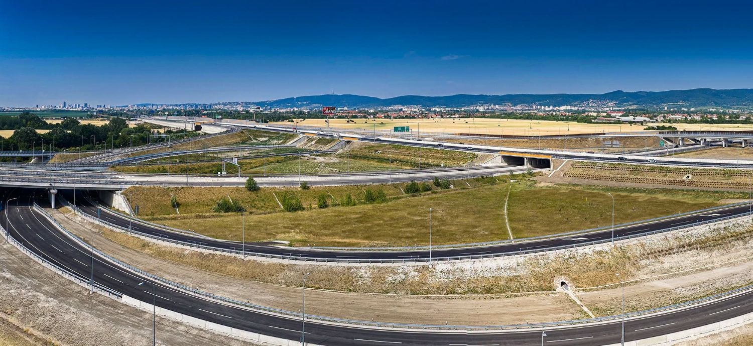 diaľničná križovatka D1/D4