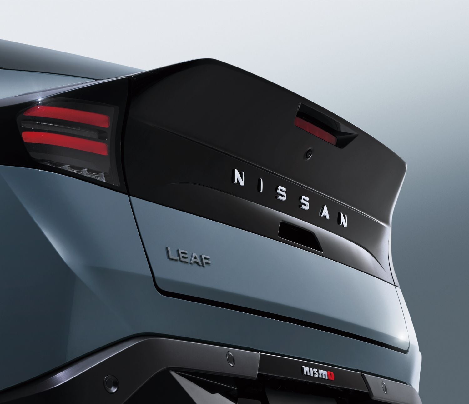 Nissan Leaf Nismo zadný spojler