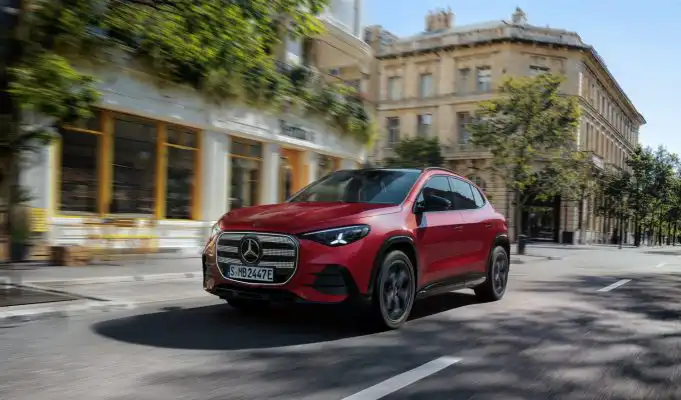 Na nové GLA sa oplatilo čakať, Mercedes tentoraz nič nepodcenil
