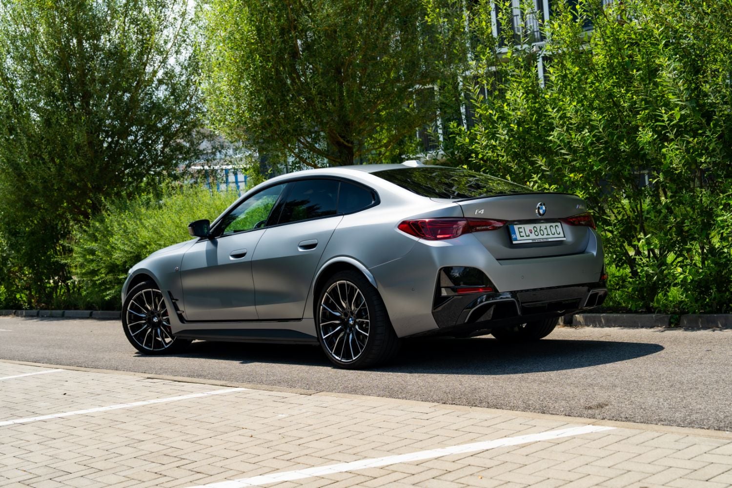 BMW i4 M60