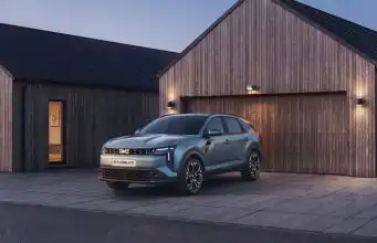 Dacia Striker: Vyzerá ako SUV, jazdí ako sedan a odvezie viac než kombi Dacia Striker