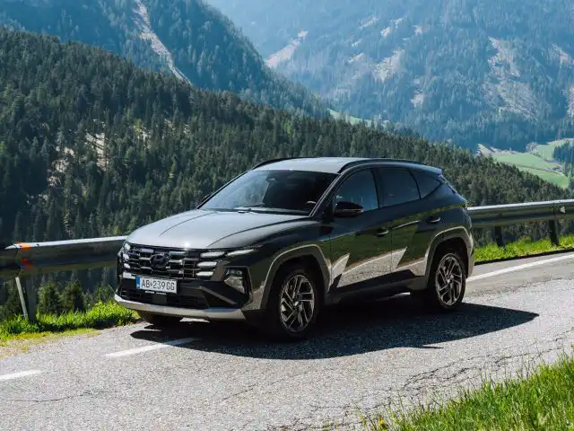 Hyundai TUCSON Black Line-19
