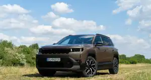 Čo chce robiť na trhu Jeep Compass s batériami a bez 4×4? S týmto sme teda nepočítali Jeep Compass