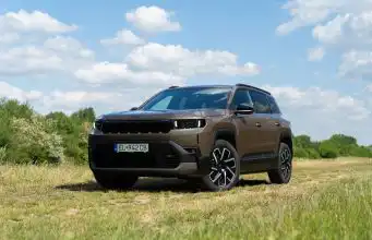 Čo chce robiť na trhu Jeep Compass s batériami a bez 4×4? S týmto sme teda nepočítali Jeep Compass
